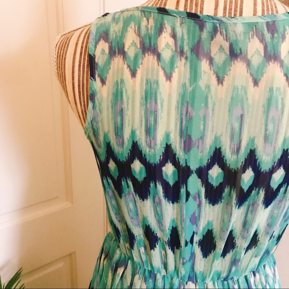 H&M Asymmetrical Blue Ripple Dress - Picture 4 of 5